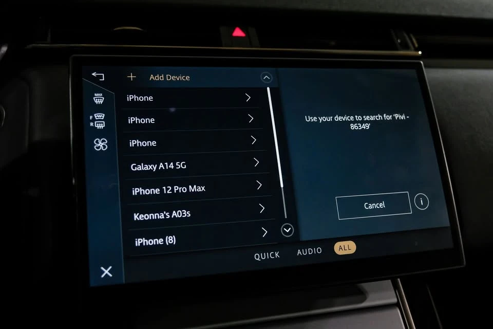 2024 Land Rover Range Rover Velar - Image 11 of 20
