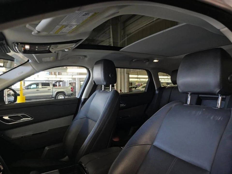 2024 Land Rover Range Rover Velar - Image 4 of 10