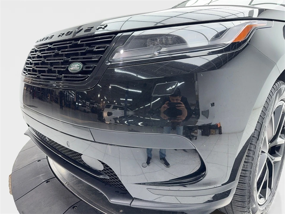 2024 Land Rover Range Rover Velar - Image 4 of 12