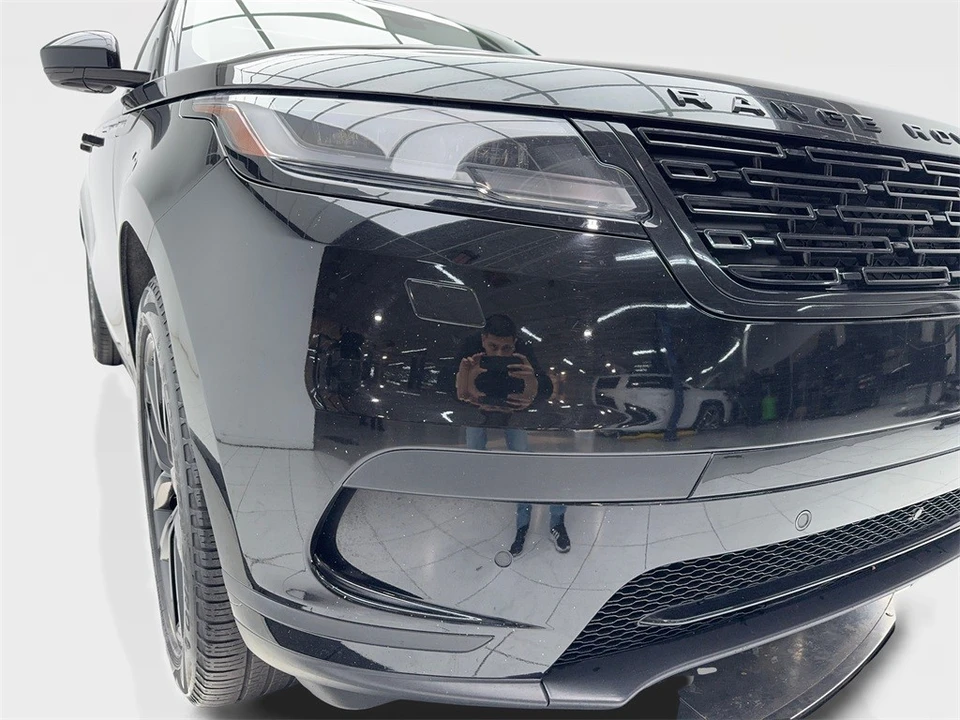 2024 Land Rover Range Rover Velar - Image 3 of 12