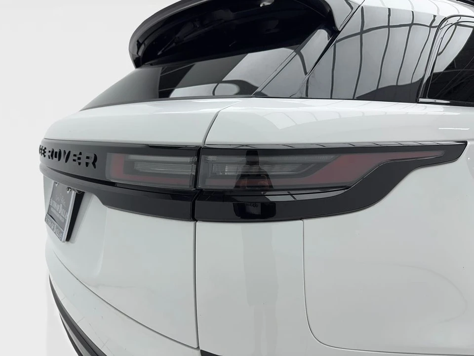 2024 Land Rover Range Rover Velar - Image 7 of 21