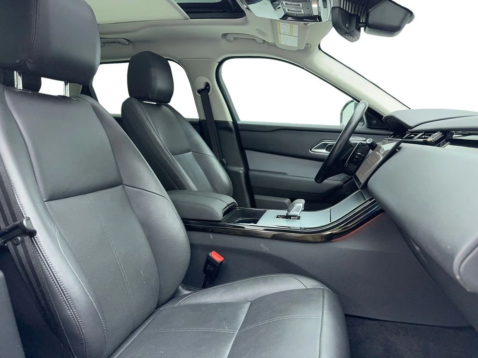 2024 Land Rover Range Rover Velar - Image 18 of 21