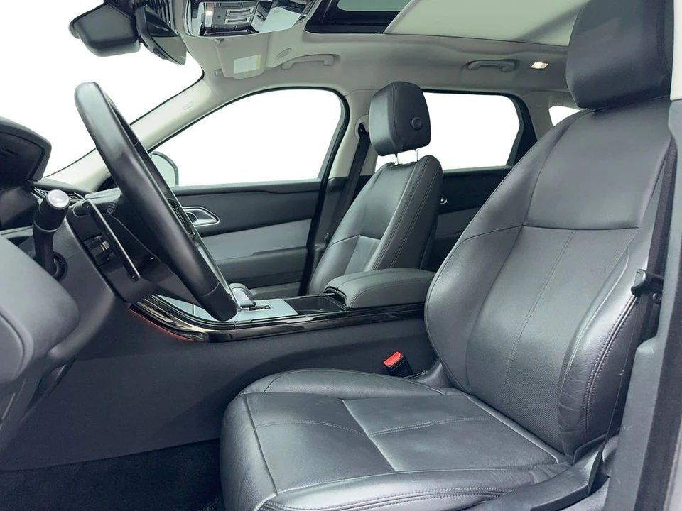 2024 Land Rover Range Rover Velar - Image 13 of 21