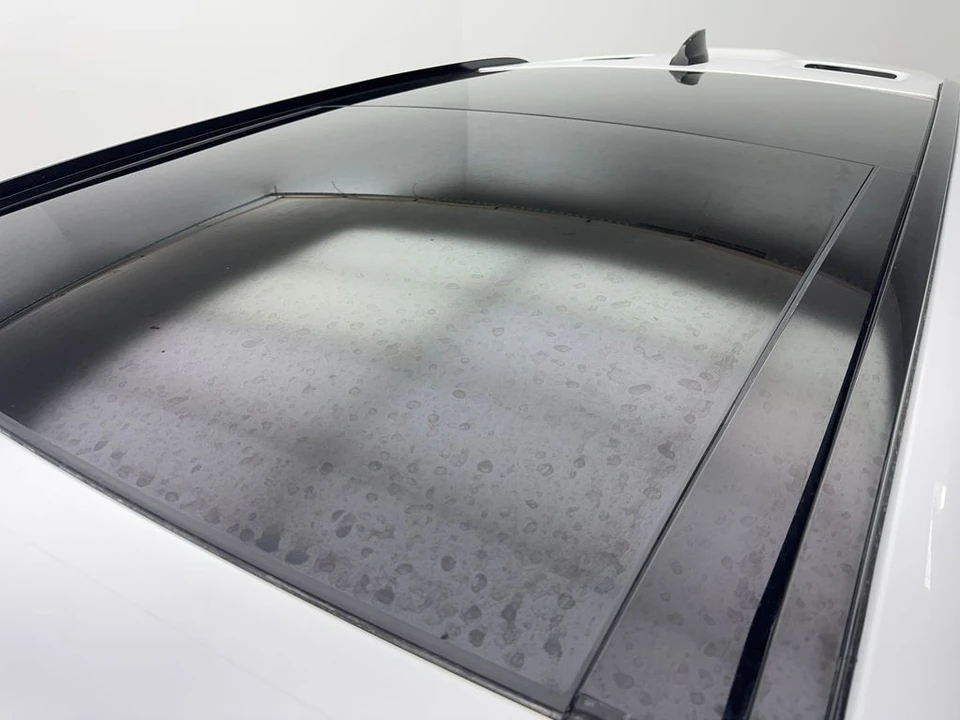 2024 Land Rover Range Rover Velar - Image 20 of 21