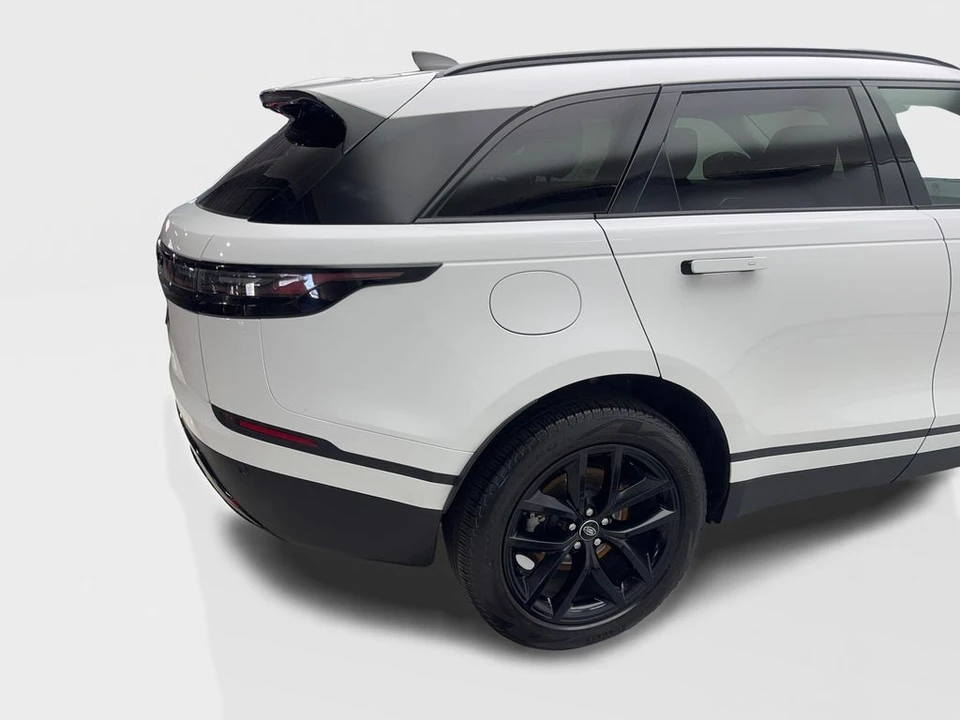 2024 Land Rover Range Rover Velar - Image 18 of 21