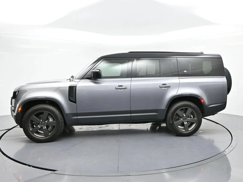 2024 Land Rover Defender L663 - Image 3 of 15