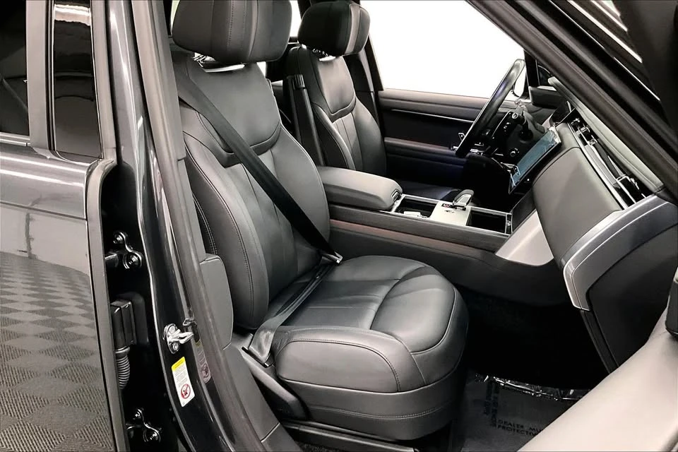 2024 Land Rover Range Rover L460 - Image 9 of 17