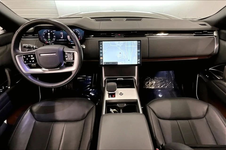 2024 Land Rover Range Rover L460 - Image 15 of 17