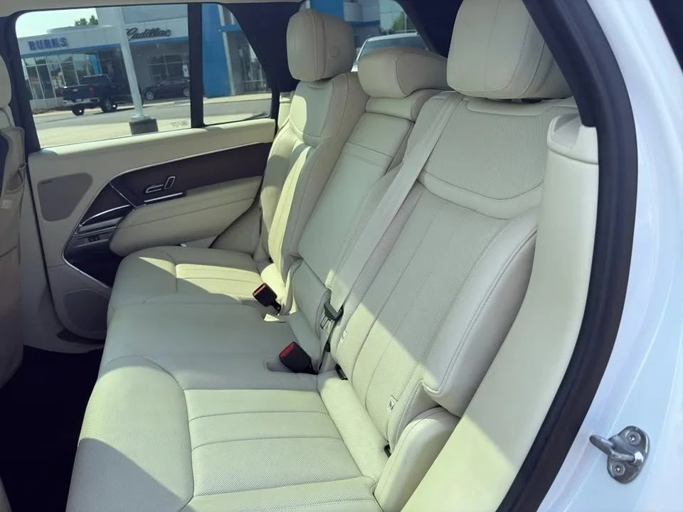 2024 Land Rover Range Rover L460 - Image 12 of 14