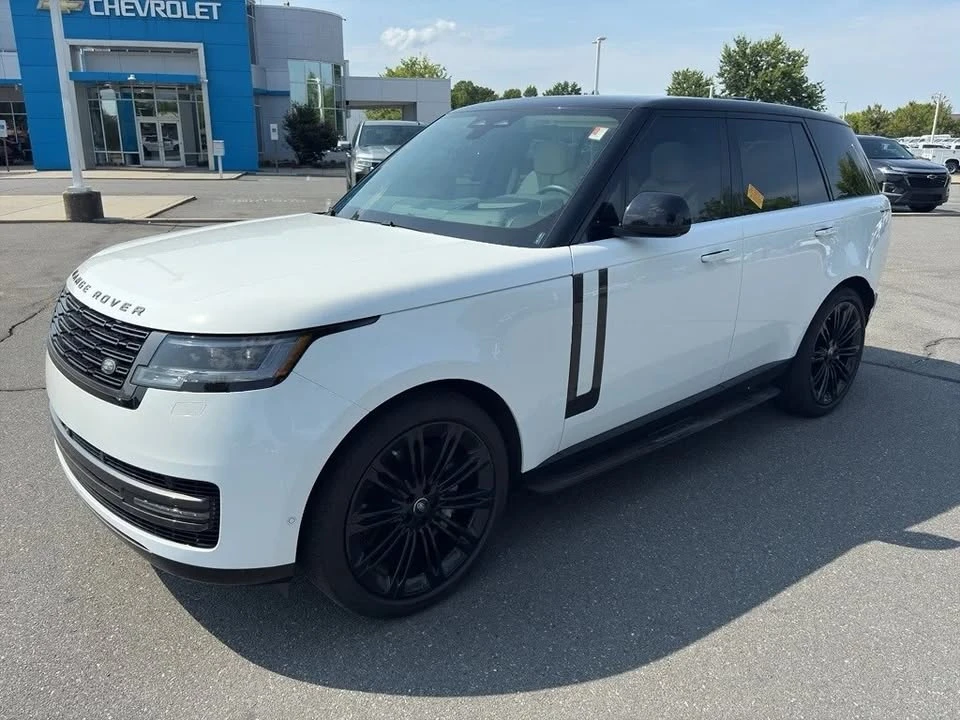 2024 Land Rover Range Rover L460 - Image 3 of 14