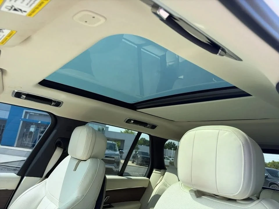 2024 Land Rover Range Rover L460 - Image 11 of 14