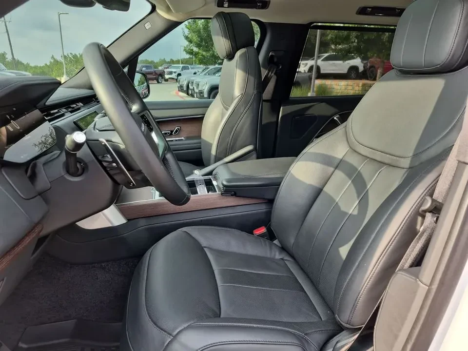 2024 Land Rover Range Rover L460 - Image 10 of 20