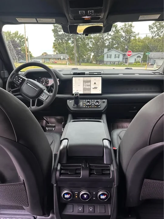 2024 Land Rover Defender L663 - Image 6 of 14