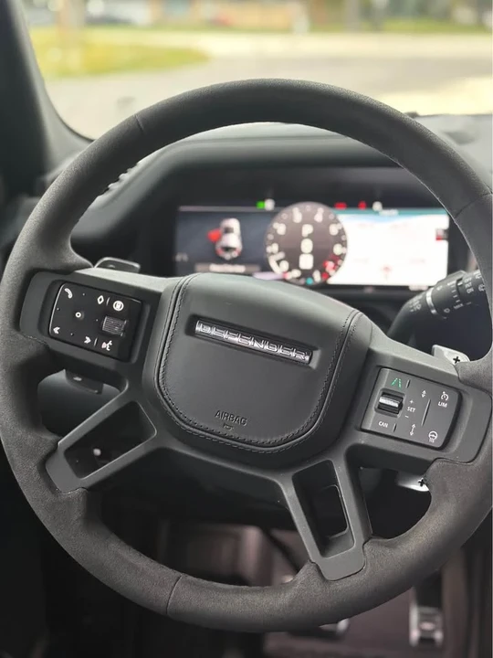 2024 Land Rover Defender L663 - Image 12 of 14
