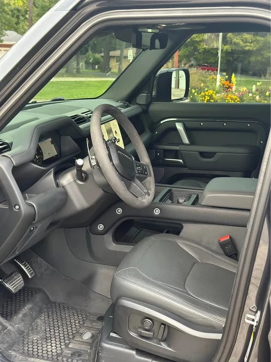 2024 Land Rover Defender L663 - Image 10 of 14