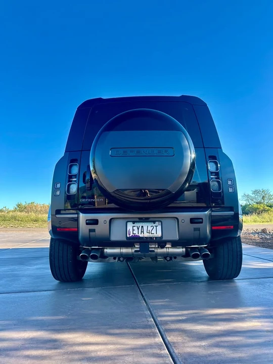 2024 Land Rover Defender V8 - Image 5 of 19