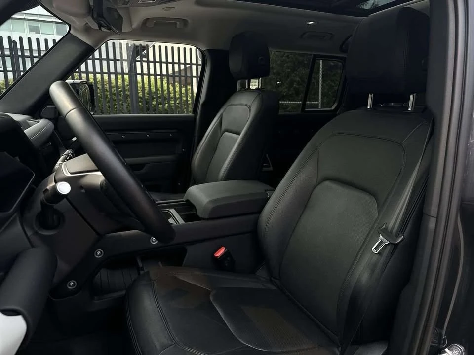 2024 Land Rover Defender L663 - Image 11 of 17