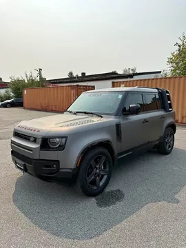 2024 Land Rover Defender 110 P400 X-Dynamic SE