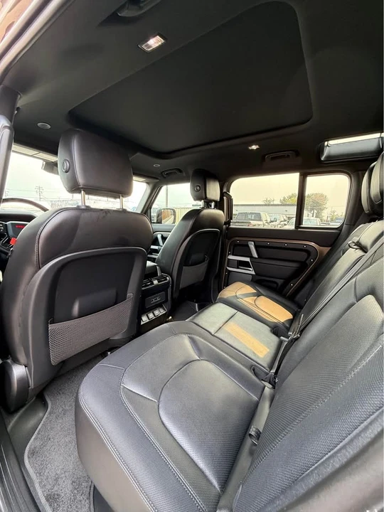 2024 Land Rover Defender L663 - Image 12 of 16