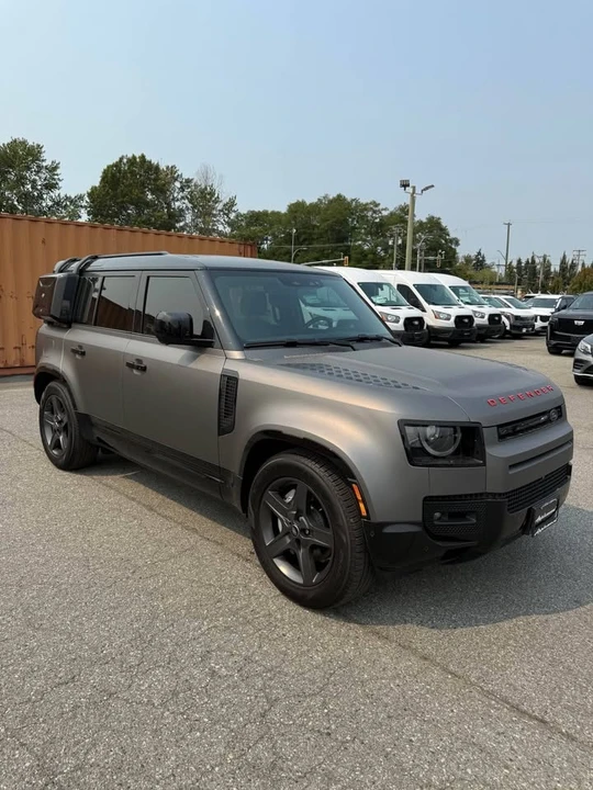 2024 Land Rover Defender L663 - Image 2 of 16