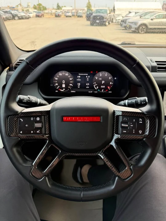 2024 Land Rover Defender L663 - Image 14 of 16