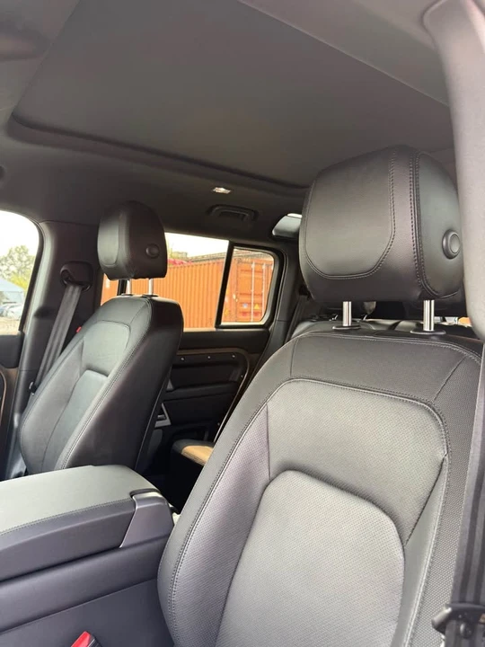2024 Land Rover Defender L663 - Image 13 of 16