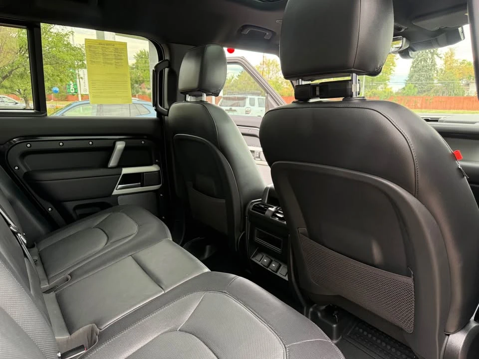 2024 Land Rover Defender L663 - Image 15 of 18