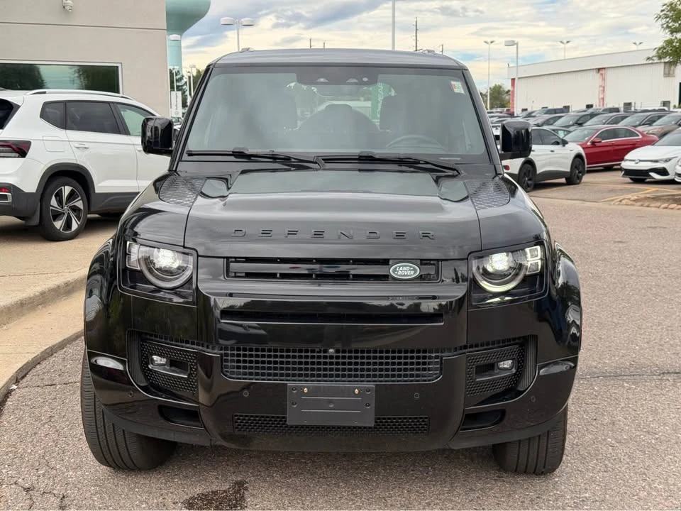 2024 Land Rover Defender L663 - Image 7 of 18