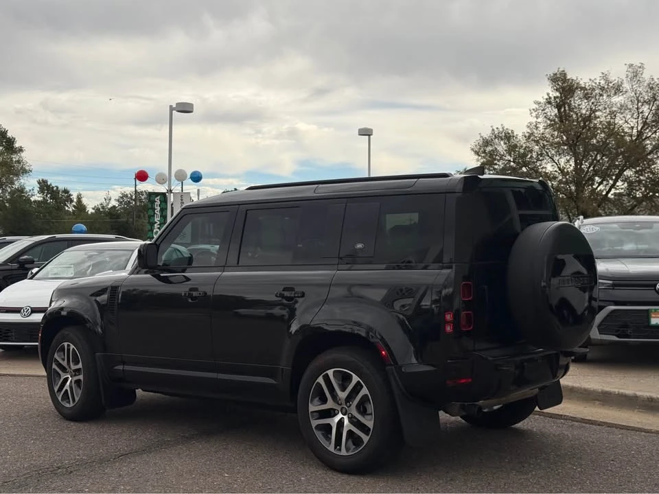 2024 Land Rover Defender L663 - Image 3 of 18