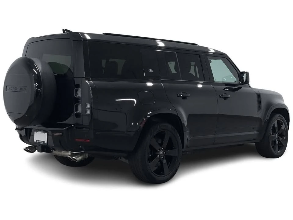 2024 Land Rover Defender L663 - Image 7 of 19