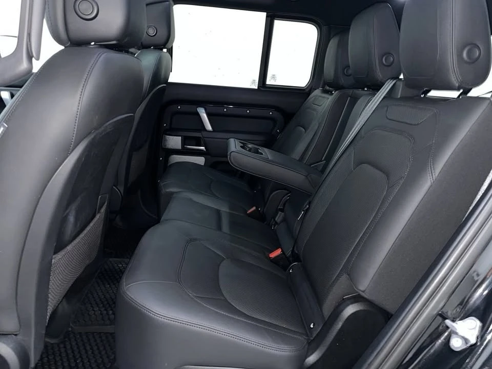 2024 Land Rover Defender L663 - Image 16 of 19