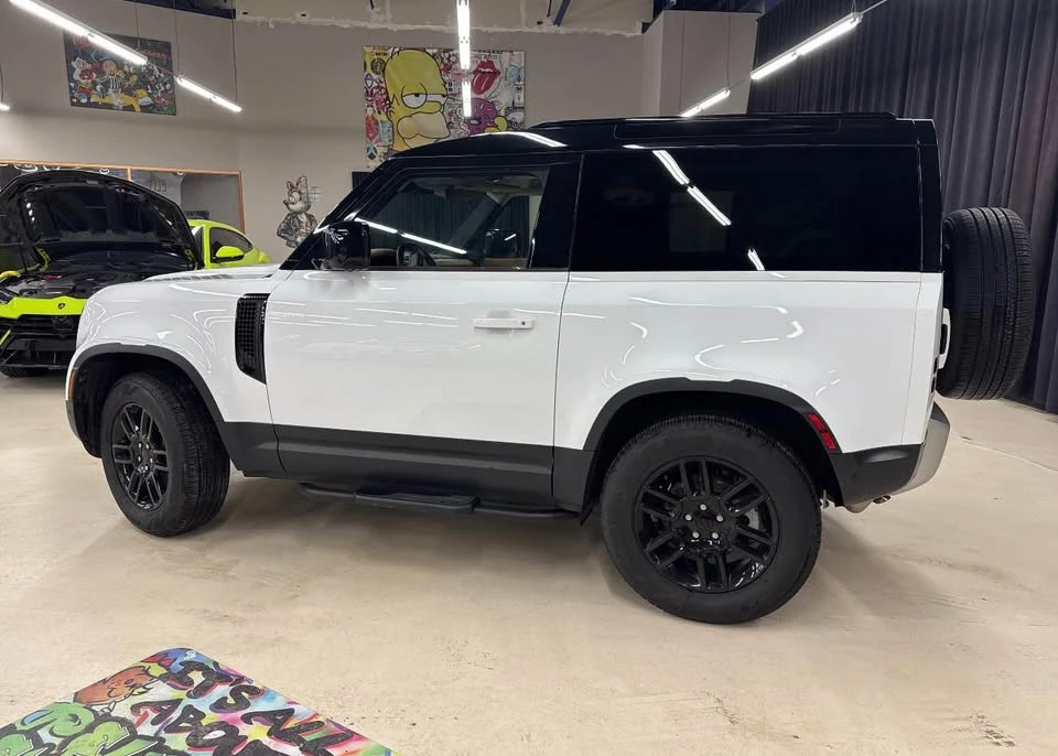 2024 Land Rover Defender L663 - Image 7 of 10