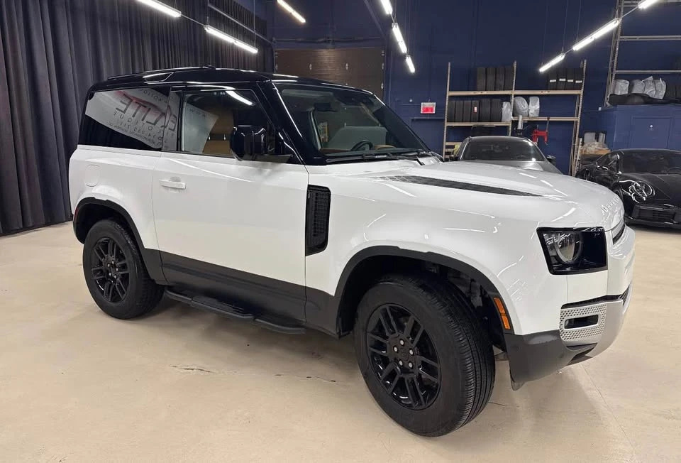 2024 Land Rover Defender L663 - Image 2 of 10