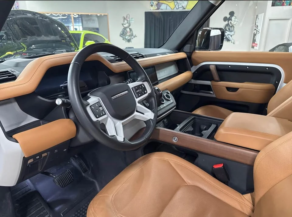 2024 Land Rover Defender L663 - Image 9 of 10