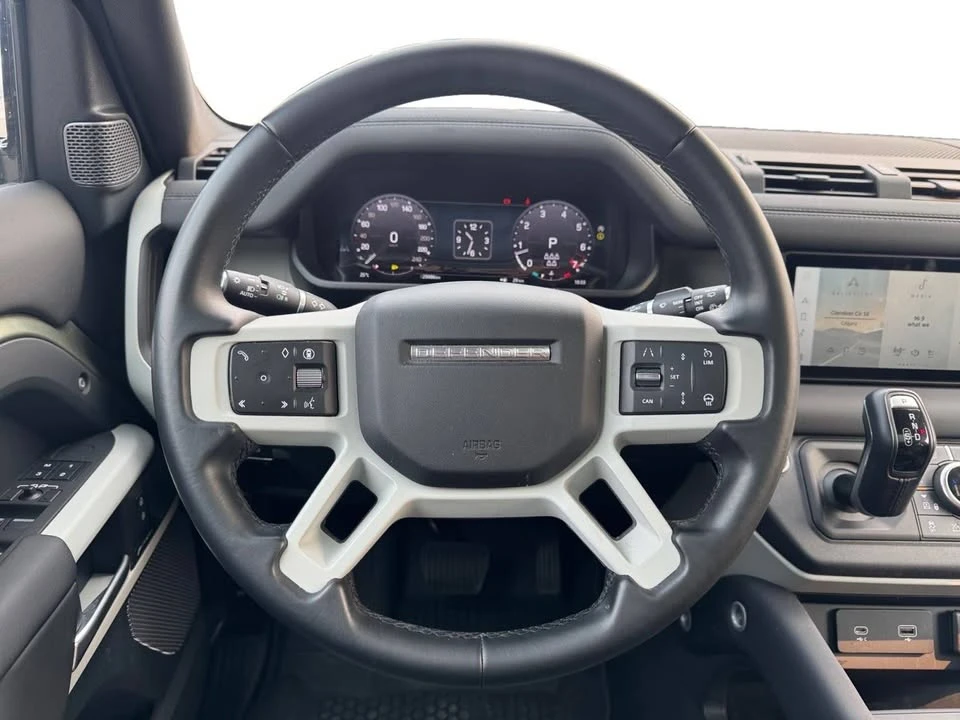 2024 Land Rover Defender L663 - Image 11 of 20
