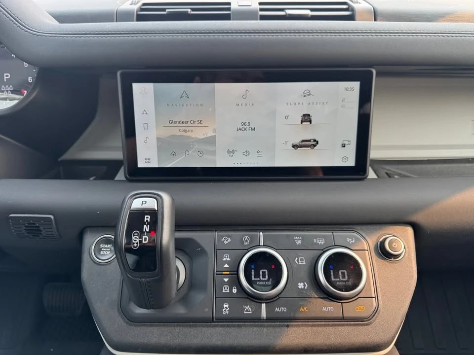 2024 Land Rover Defender L663 - Image 14 of 20
