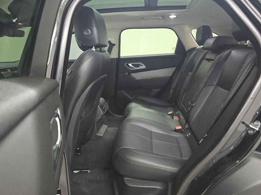 2024 Land Rover Range Rover Velar - Image 5 of 7