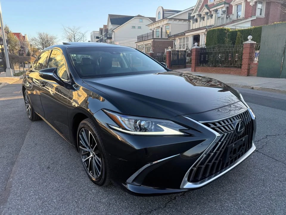 2024 Lexus ES 7th Gen - Image 3 of 20