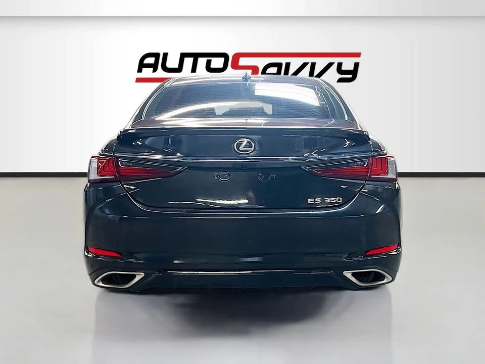 2024 Lexus ES 7th Gen - Image 6 of 20