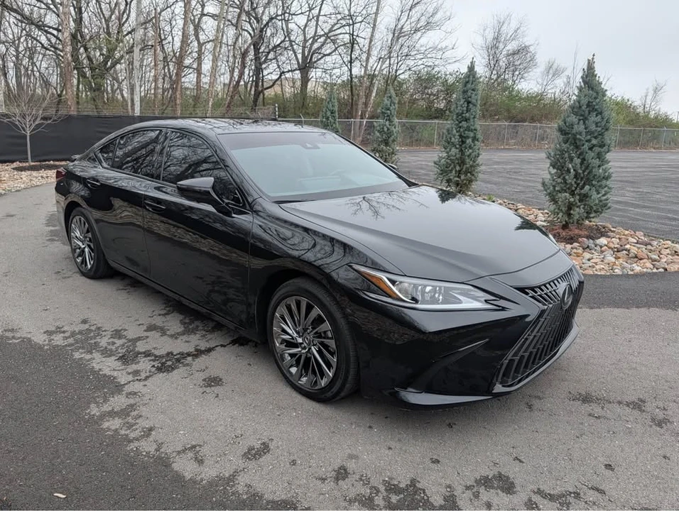 2024 Lexus ES 7th Gen - Image 5 of 20