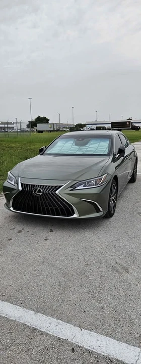 2024 Lexus ES 7th Gen - Image 4 of 8