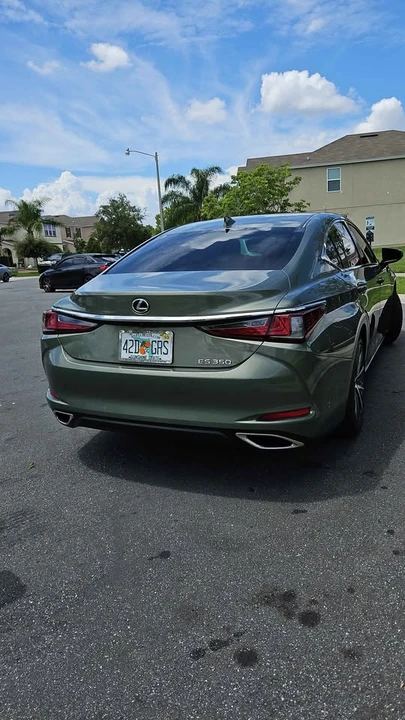 2024 Lexus ES 7th Gen - Image 2 of 8