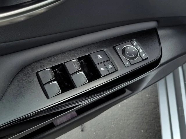 2024 Lexus ES 7th Gen - Image 9 of 12