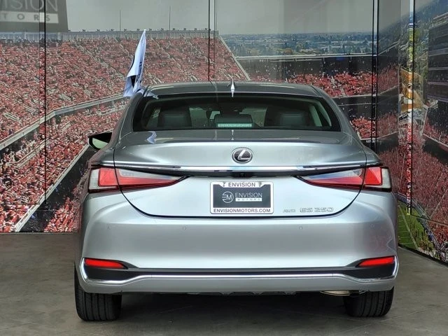2024 Lexus ES 7th Gen - Image 6 of 12