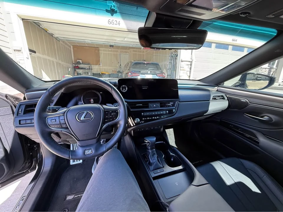 2024 Lexus ES 7th Gen - Image 6 of 20