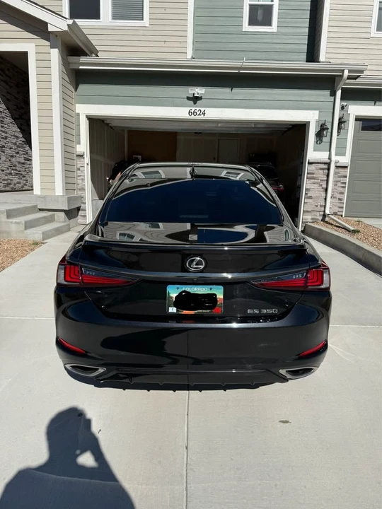 2024 Lexus ES 7th Gen - Image 18 of 20