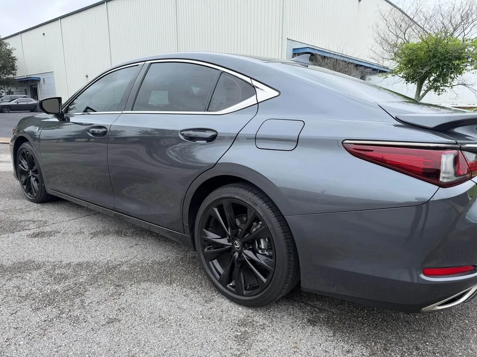 2024 Lexus ES 7th Gen - Image 4 of 17