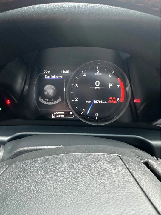 2024 Lexus ES 7th Gen - Image 10 of 14