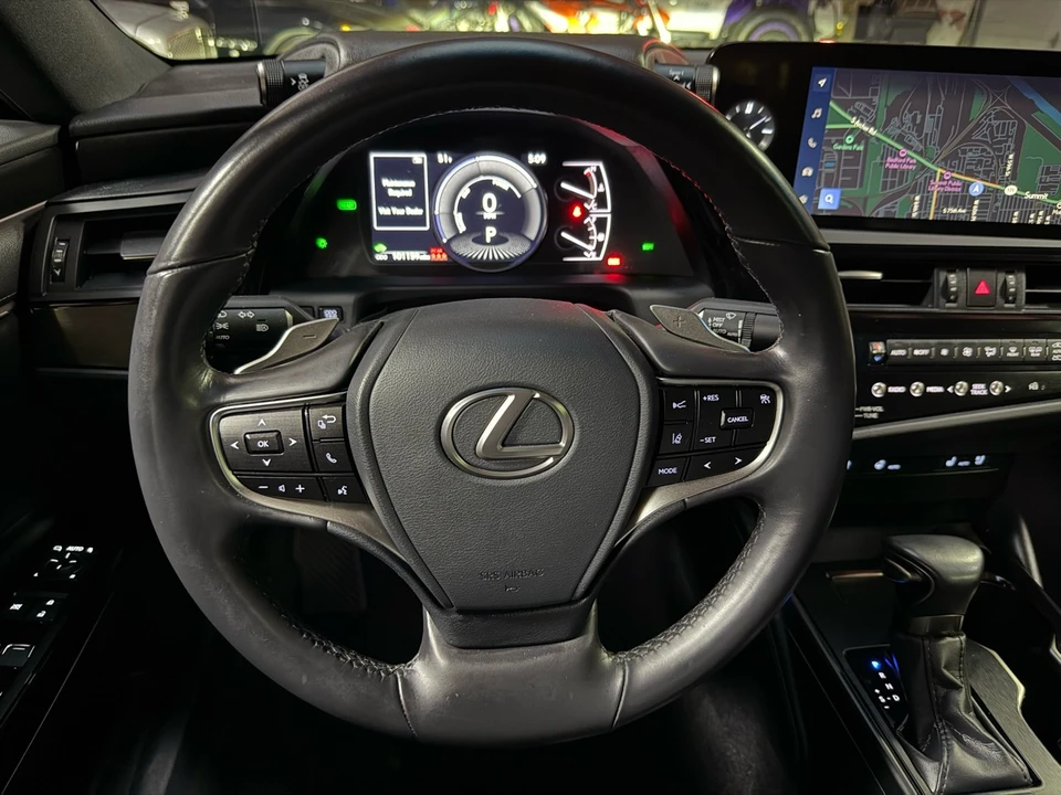2024 Lexus ES 7th Gen - Image 12 of 21