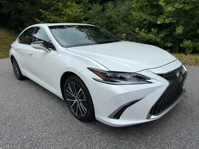 2024 Lexus ES 7th Gen - Image 4 of 12